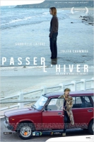 Смотреть трейлер Passer l'hiver (2012)