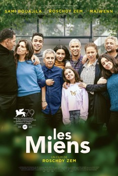 Смотреть трейлер Les Miens (2022)